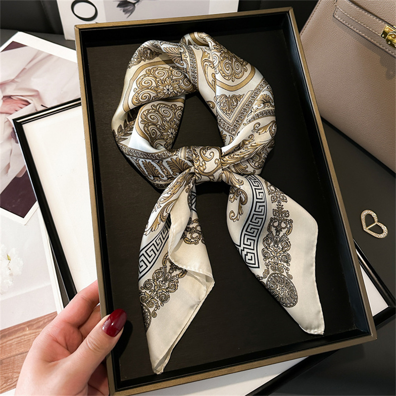 2024 luxus Marke Druck sommer  – Women Fashion Necktie Bewertung und Preis
